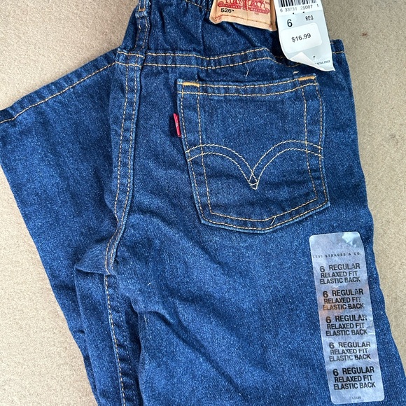 Boys size6 Levi’s - Picture 2 of 5